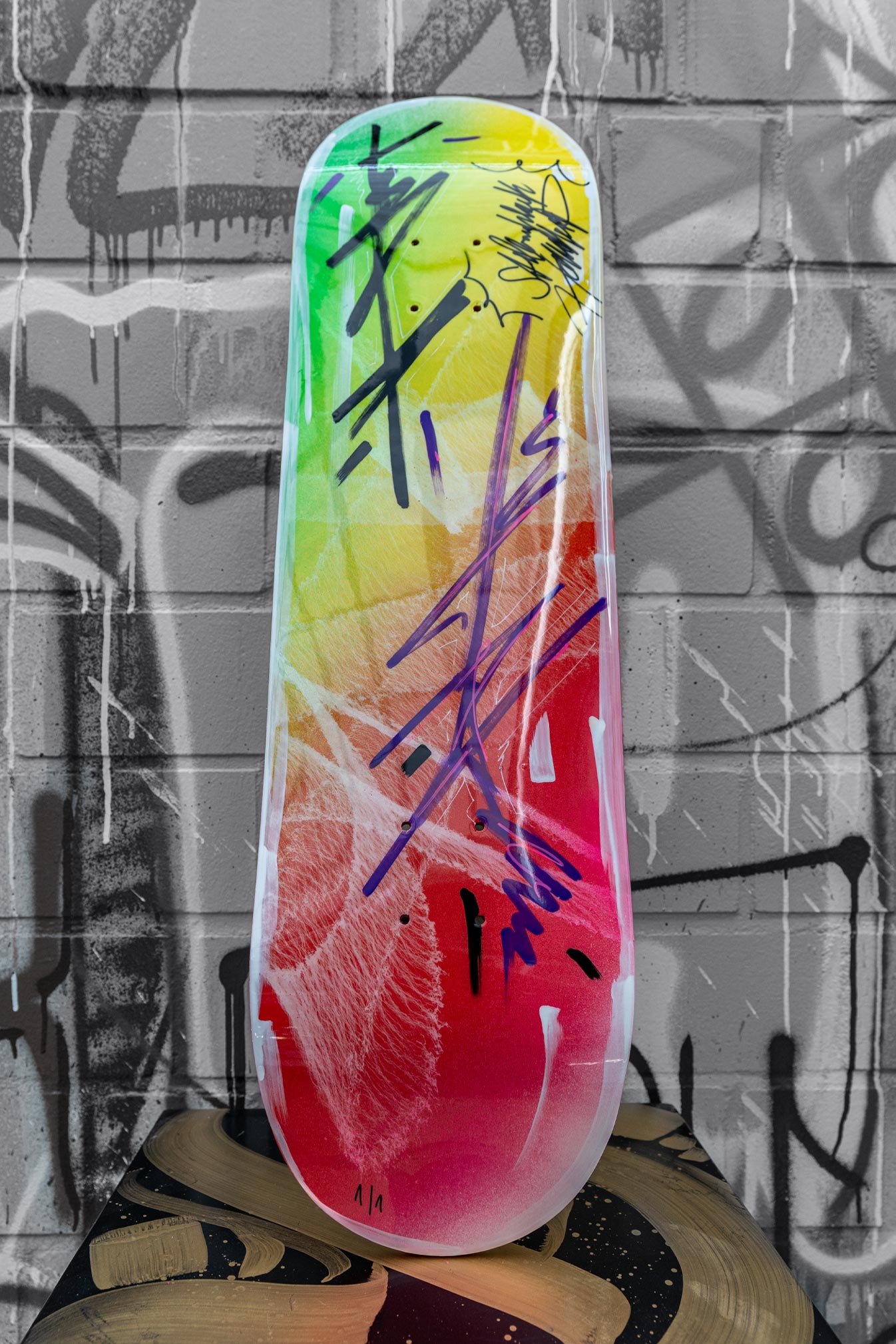 NEON LIGHT - Limited Skatedeck