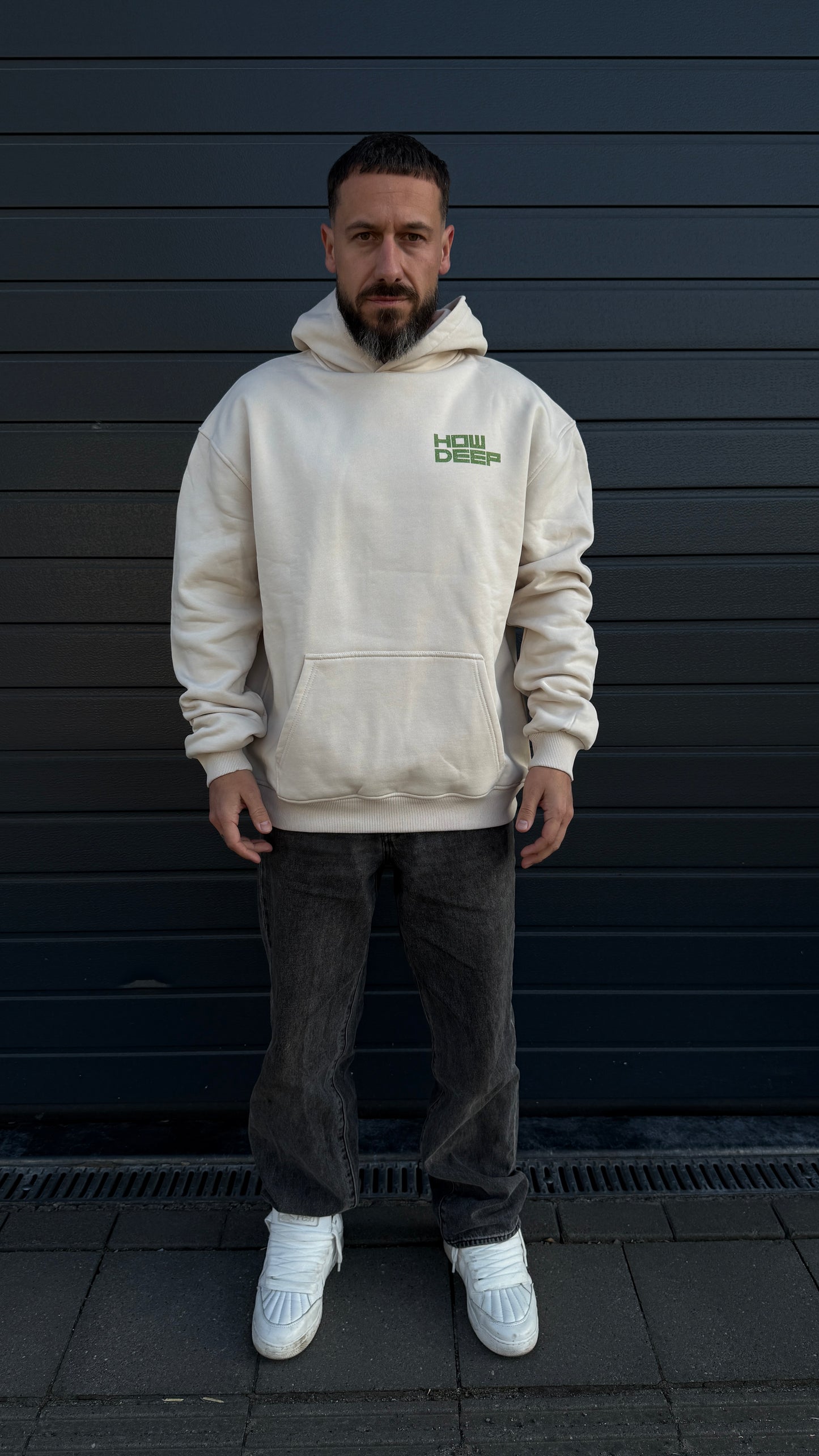 NEED MONEY CREME - Premium Hoodie