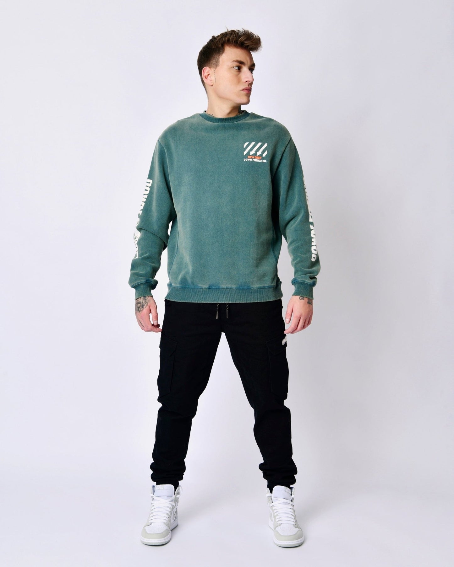 NEW FORCE - Premium Sweater - HOW DEEP