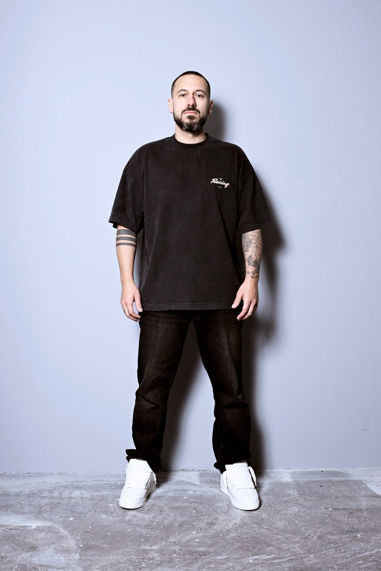 VINTAGE BLCK - Premium Shirt - HOW DEEP