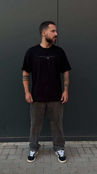 BORN TO DRIVE - Premium Shirt - HOW DEEP
