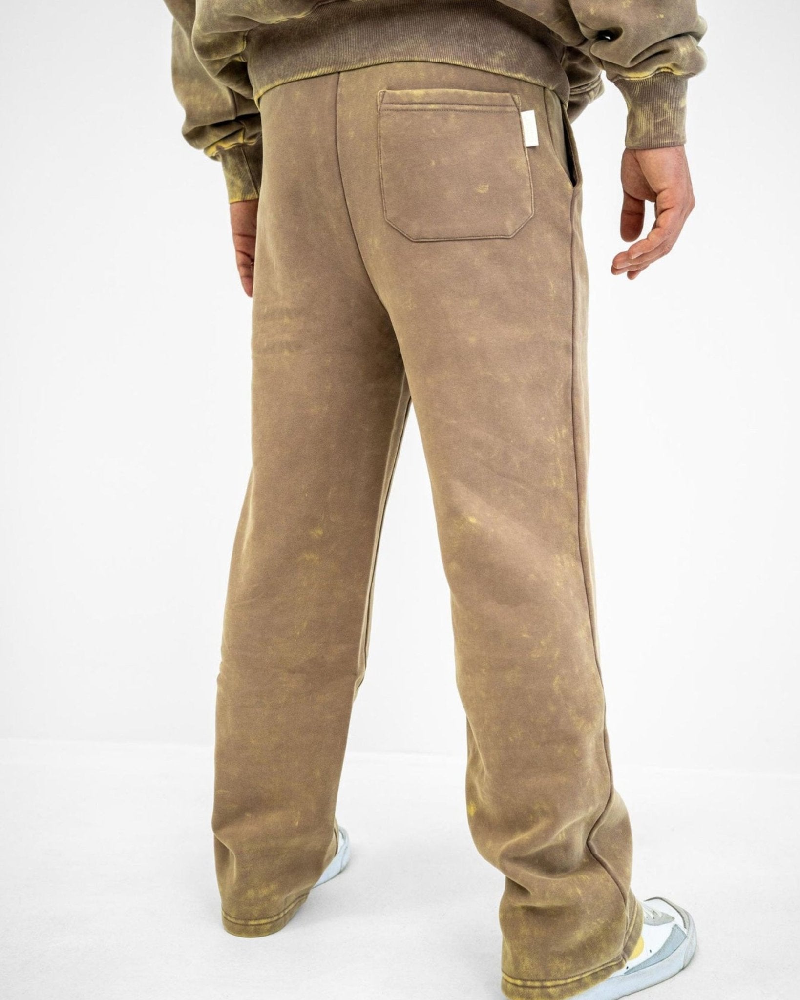 CREW - Premium JOGGER - HOW DEEP