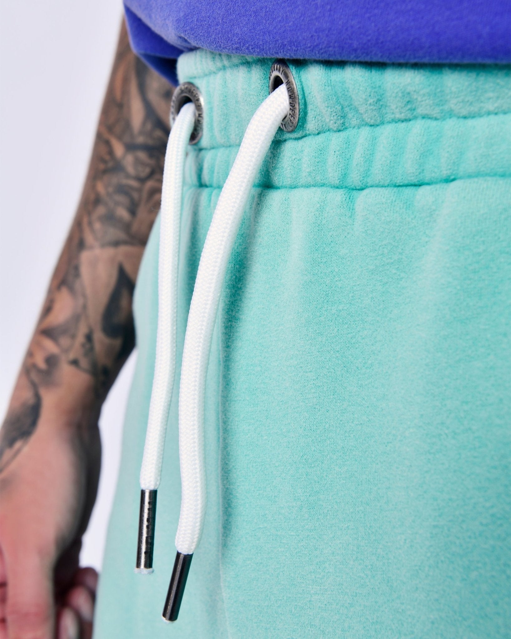 GROOVIE MINT - Premium JOGGER - HOW DEEP