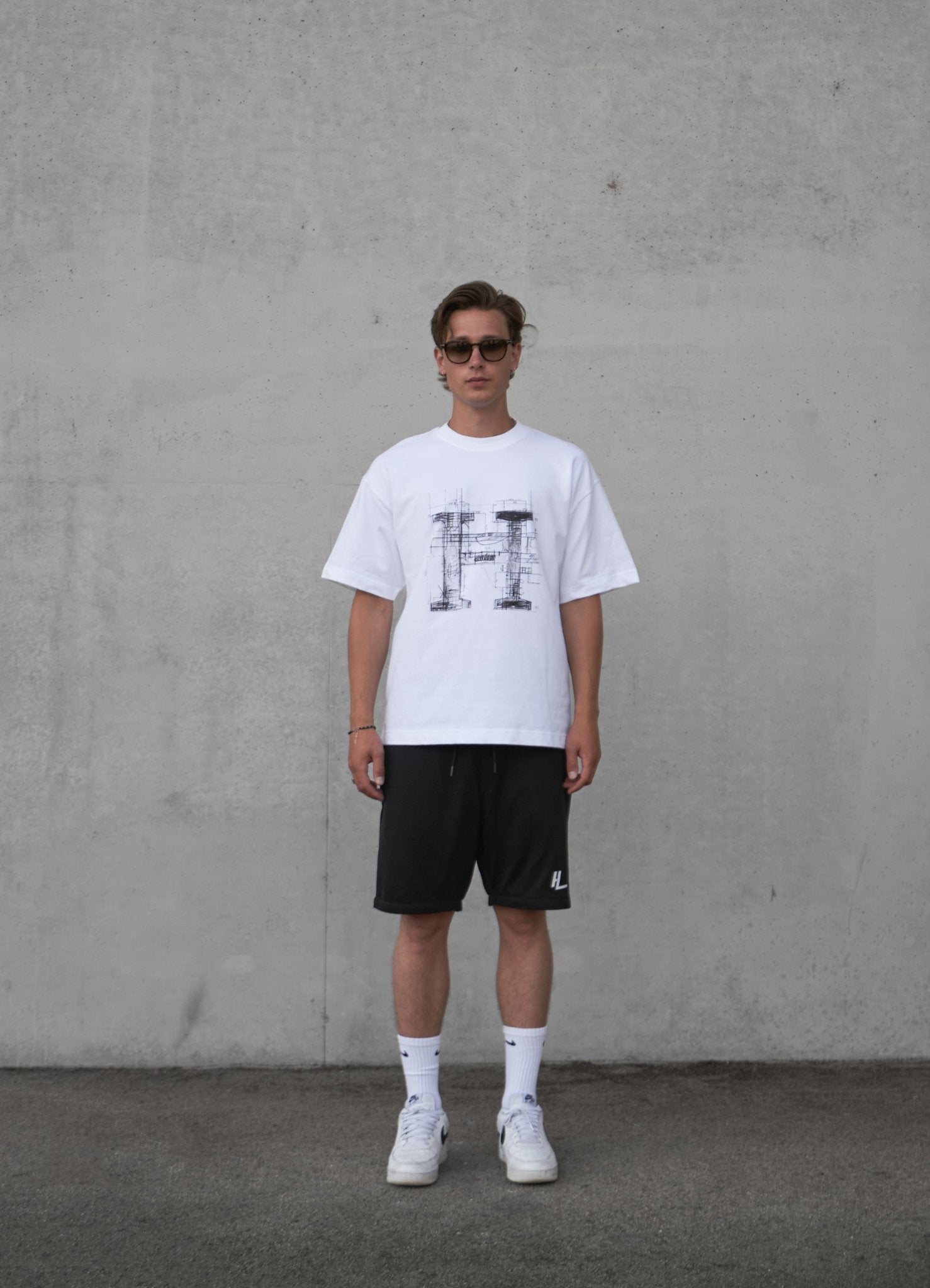 HWDP LINES WHITE - HOW DEEP