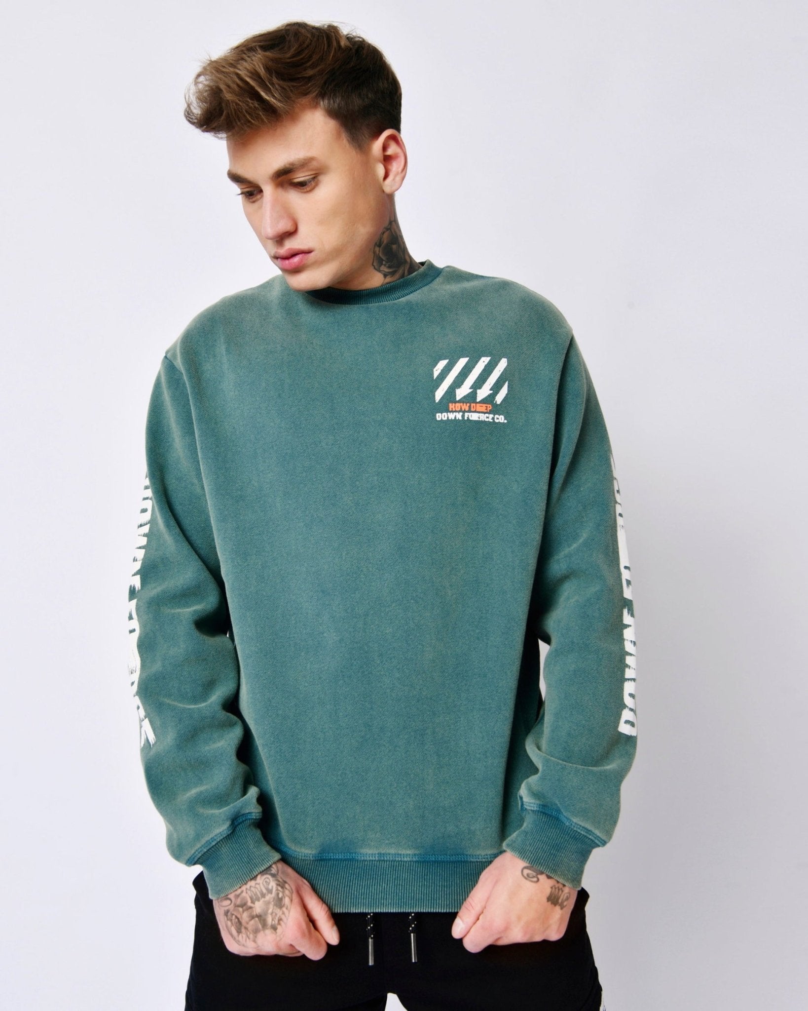 NEW FORCE - Premium Sweater - HOW DEEP