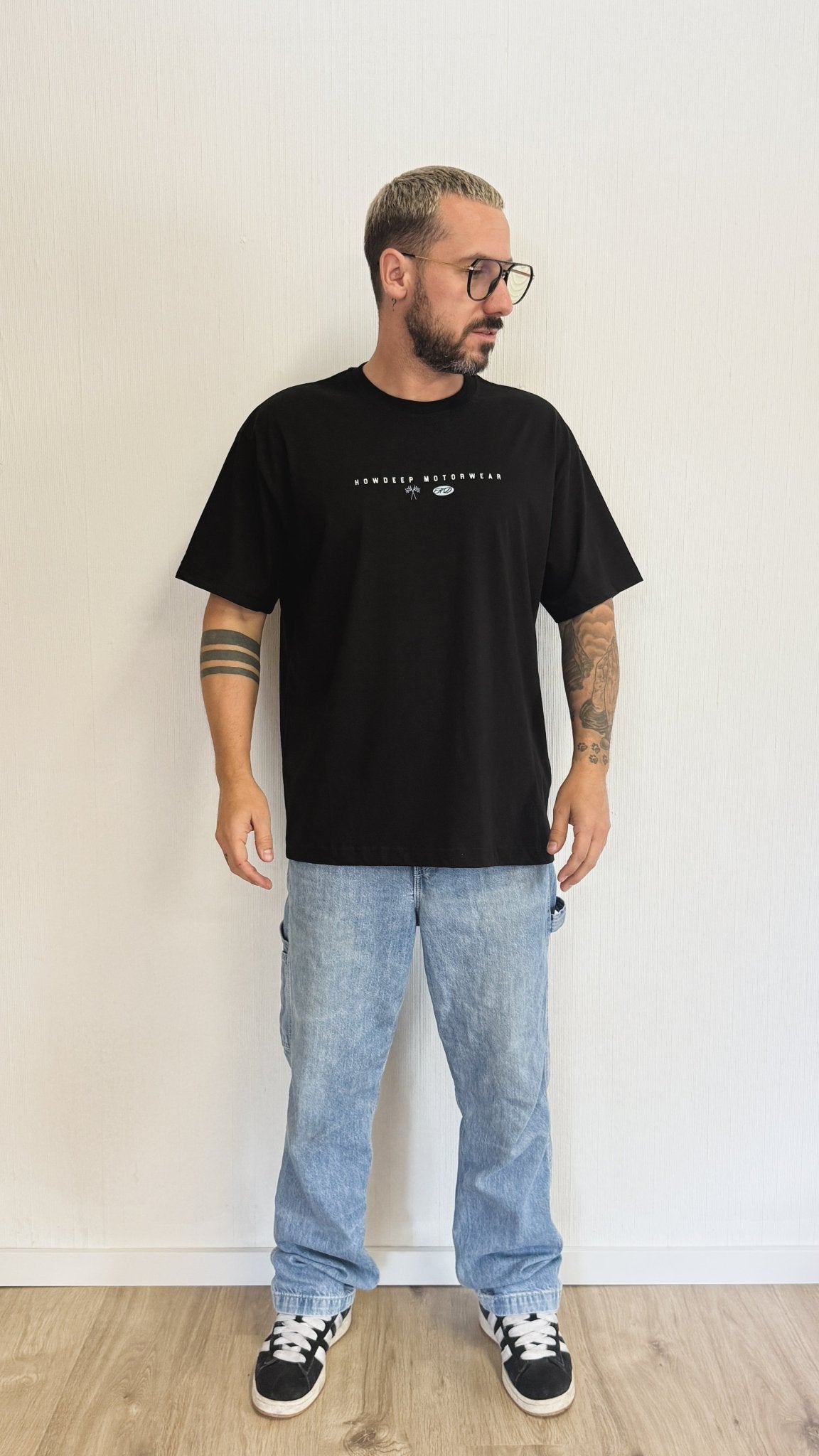 POLEPOSITION BLACK - Premium Shirt - HOW DEEP